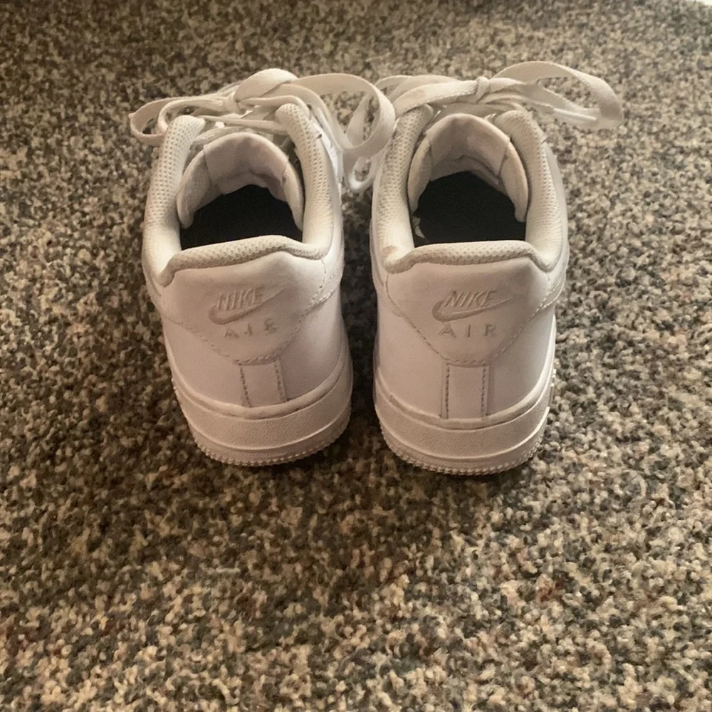 air force 1’s - Picture 2 of 4
